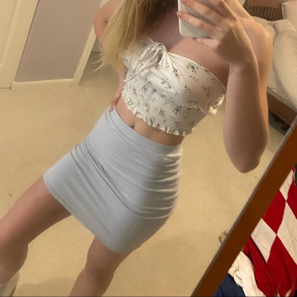 Baby blue mini skirt - Picture 4 of 4